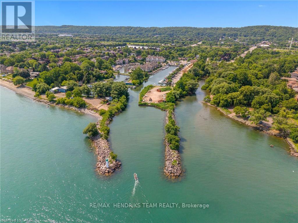 20 - 19 Lake Street, Grimsby (grimsby Beach), Ontario