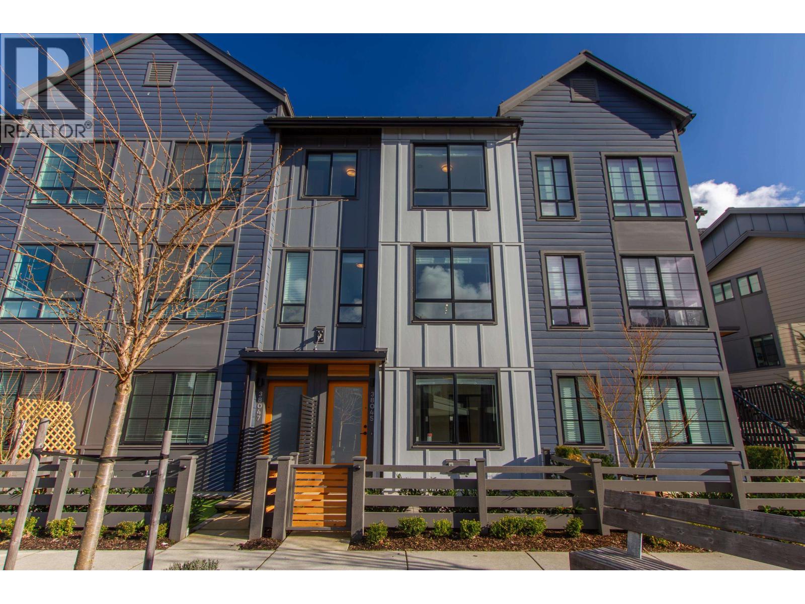 38045 Keel Way, Squamish, British Columbia