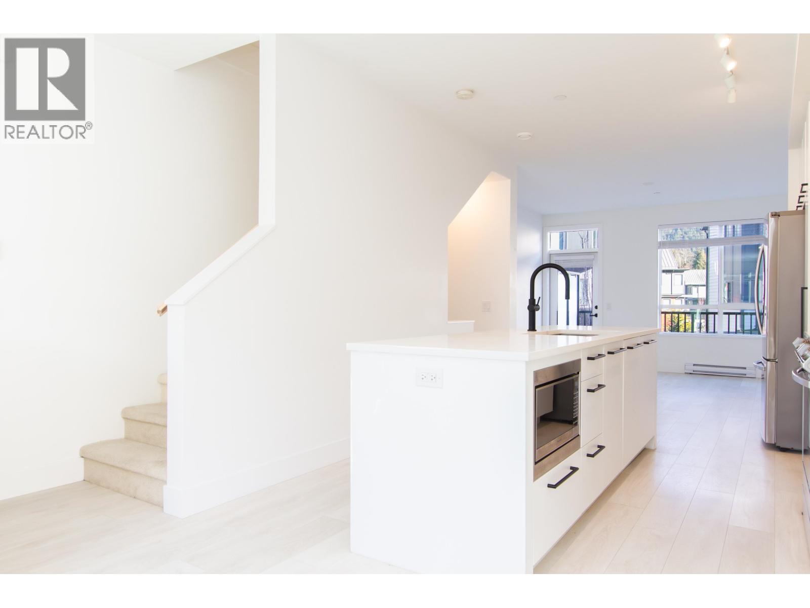 38045 Keel Way, Squamish, British Columbia