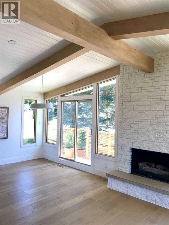 2724 Crawford Road Nw, Calgary, Alberta