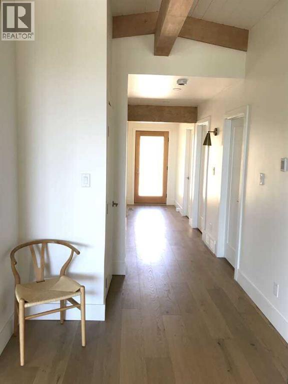 2724 Crawford Road Nw, Calgary, Alberta