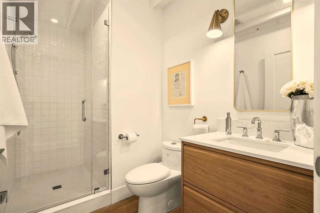 2724 Crawford Road Nw, Calgary, Alberta