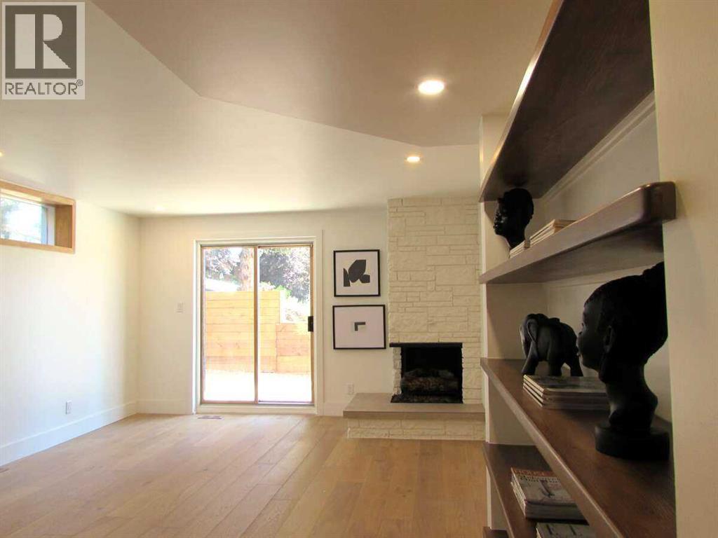 2724 Crawford Road Nw, Calgary, Alberta