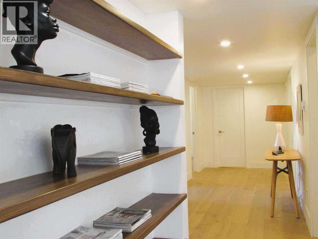 2724 Crawford Road Nw, Calgary, Alberta