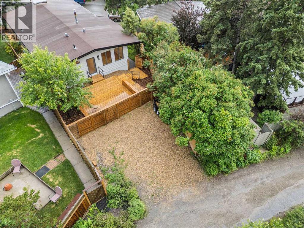 2724 Crawford Road Nw, Calgary, Alberta