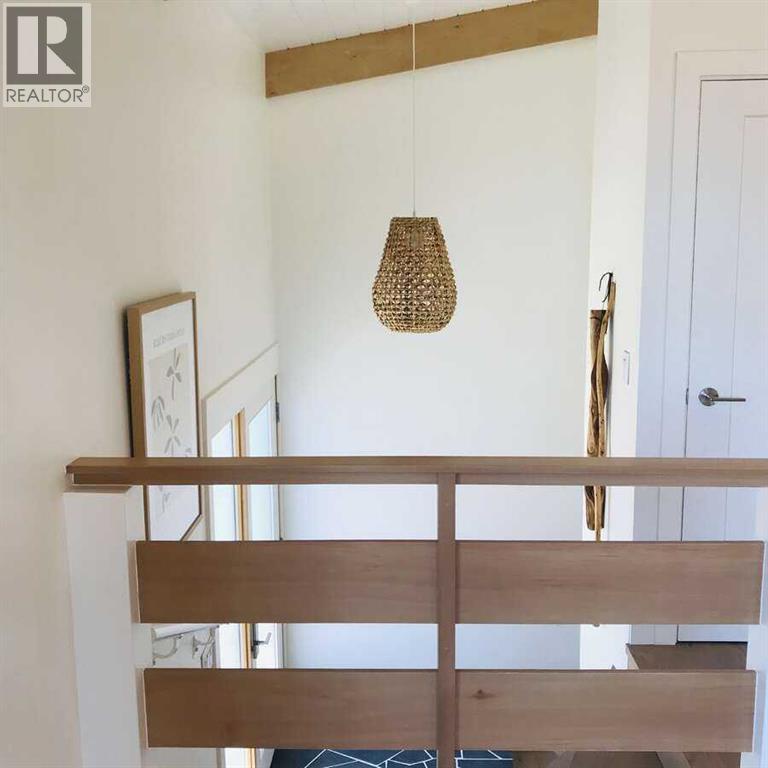 2724 Crawford Road Nw, Calgary, Alberta