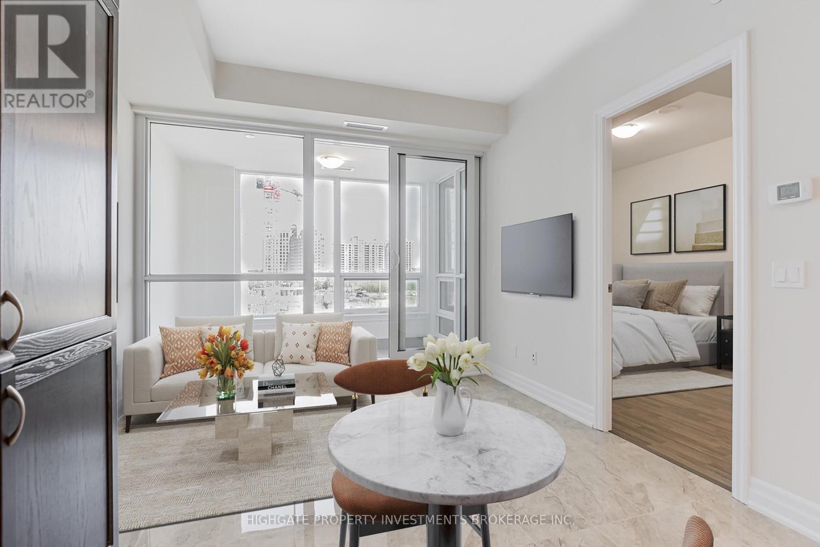 501 - 9085 Jane Street, Vaughan (concord), Ontario