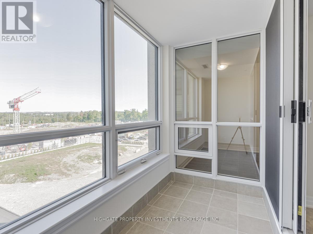 501 - 9085 Jane Street, Vaughan (concord), Ontario