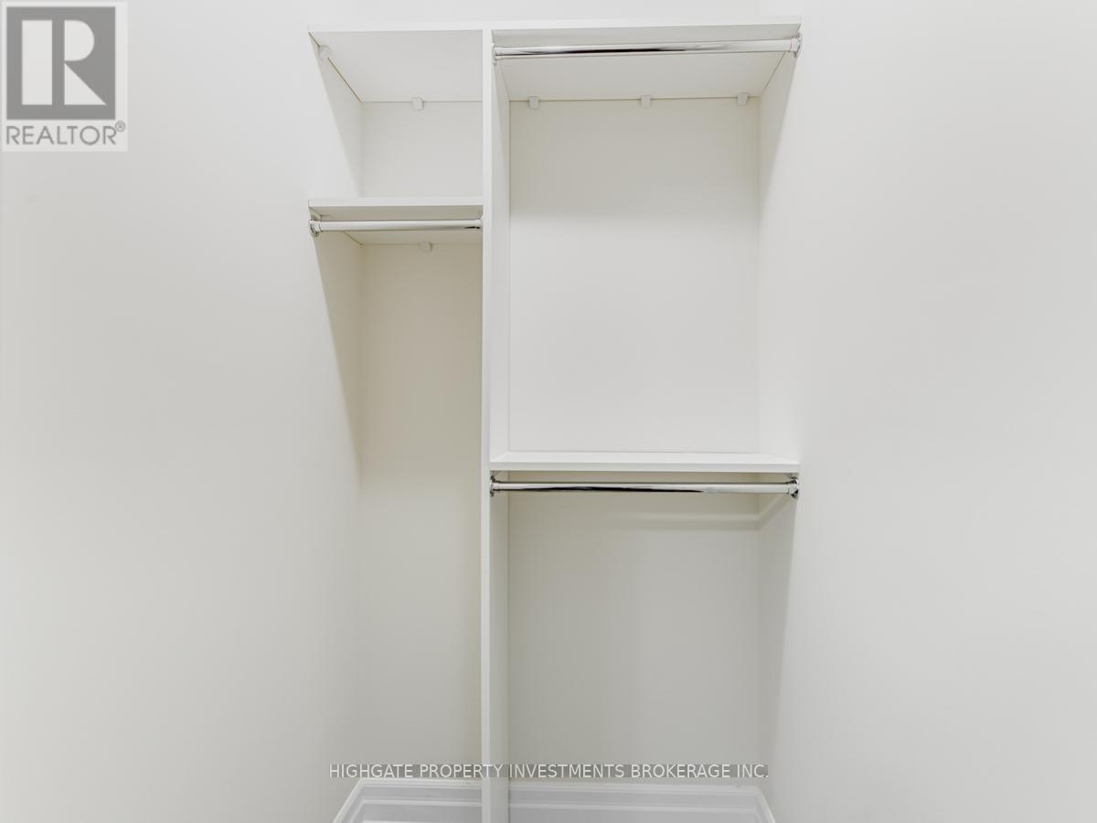 501 - 9085 Jane Street, Vaughan (concord), Ontario