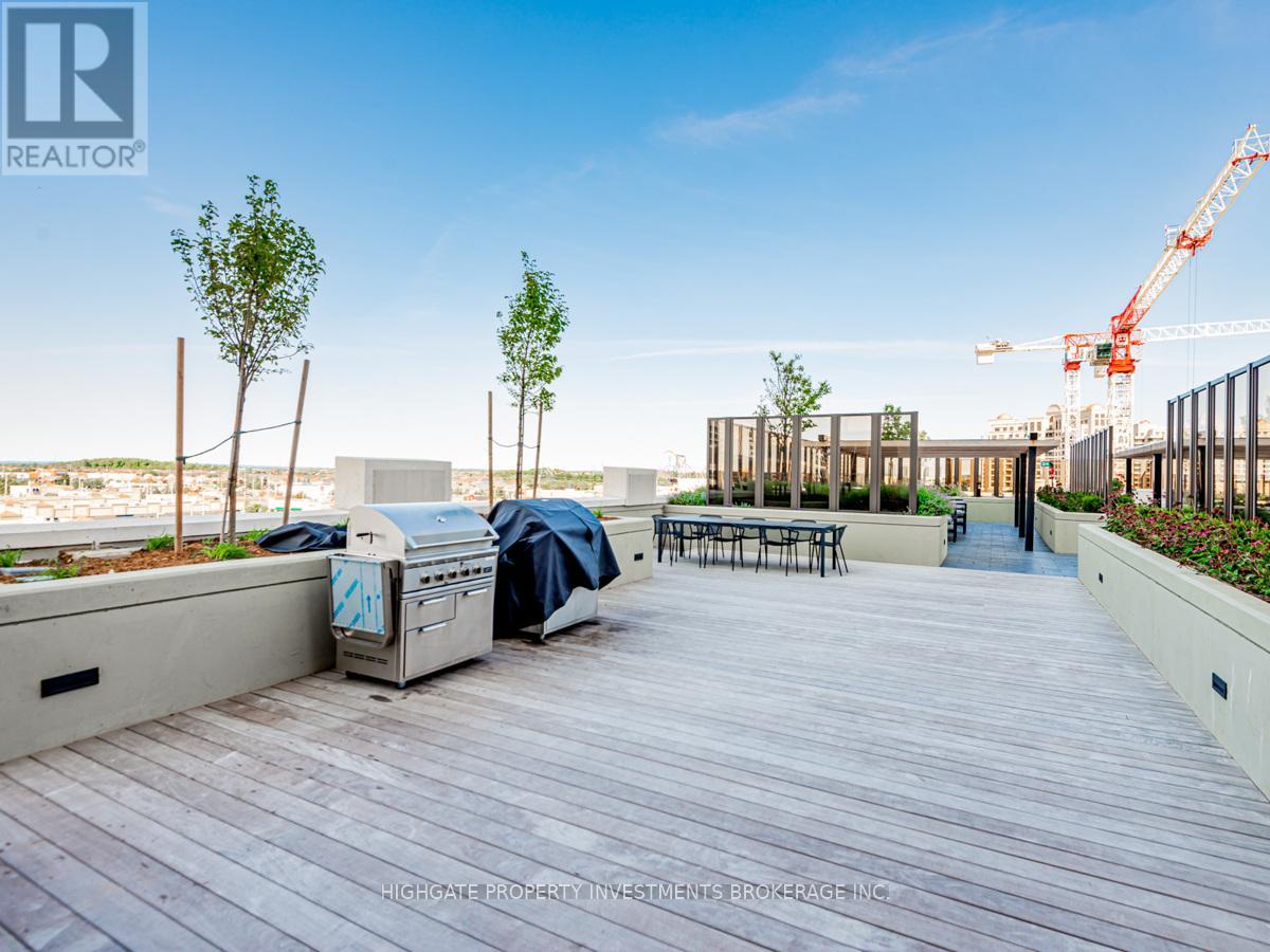 501 - 9085 Jane Street, Vaughan (concord), Ontario