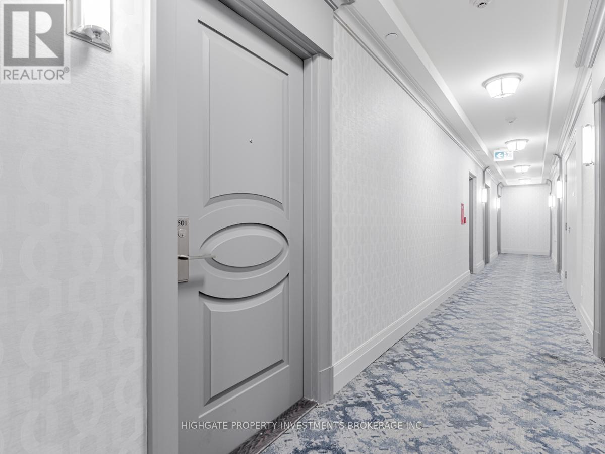 501 - 9085 Jane Street, Vaughan (concord), Ontario