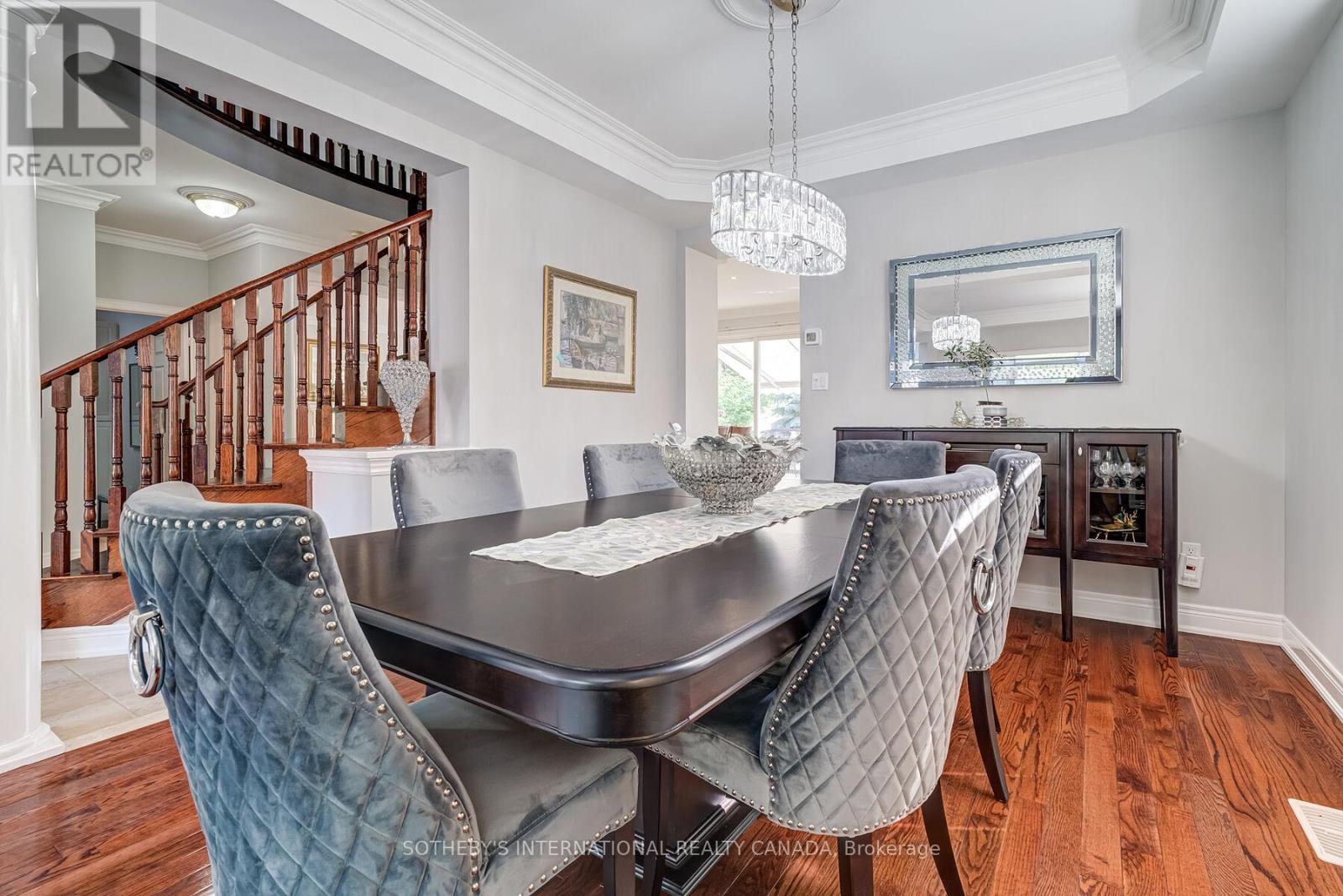 5 Xavier Court, Brampton (bram West), Ontario