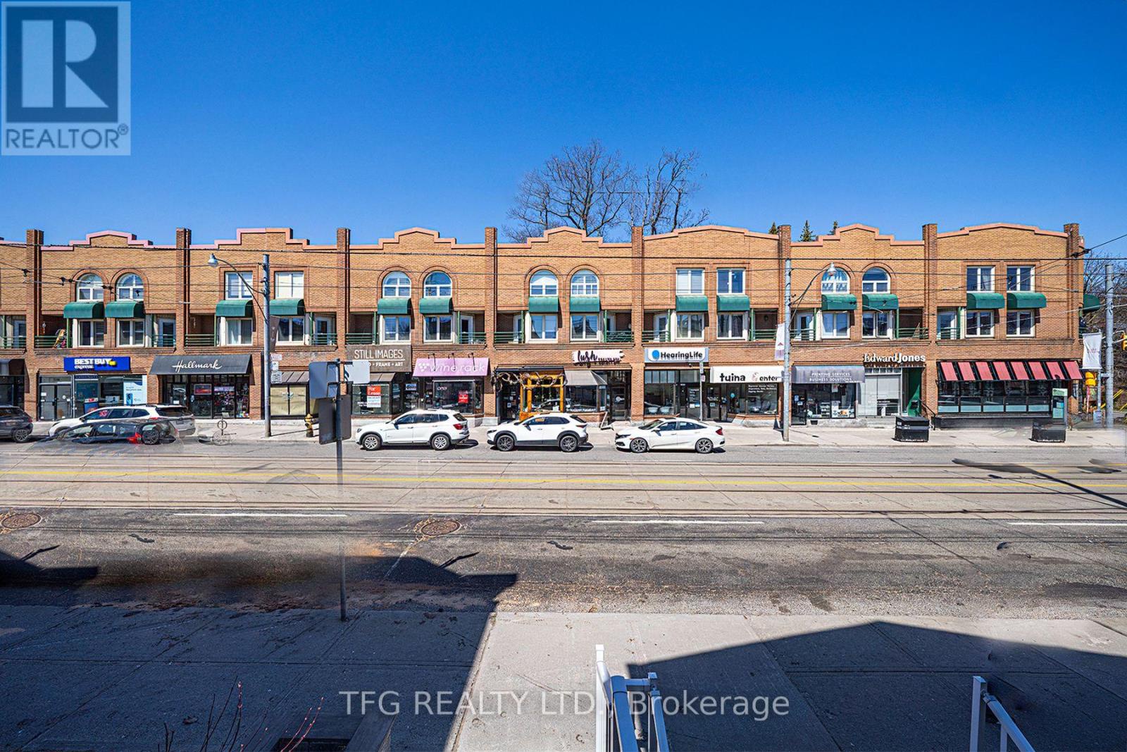7 - 120 Glen Manor Drive, Toronto (the Beaches), Ontario