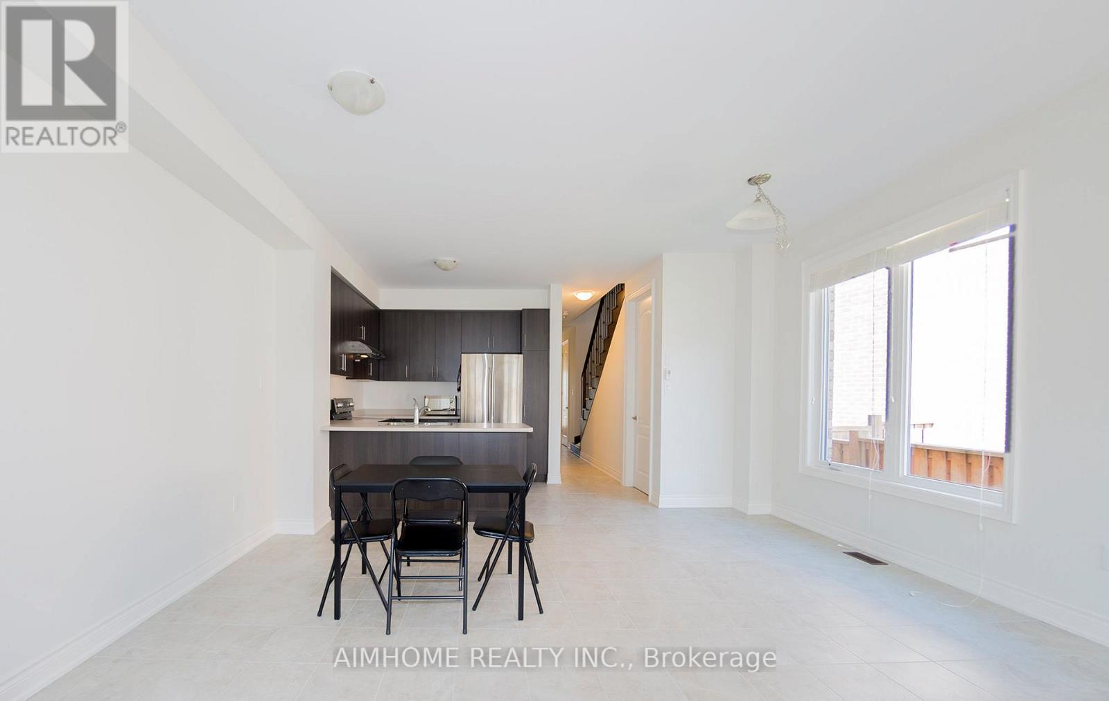 11 Kester Court, East Gwillimbury (sharon), Ontario