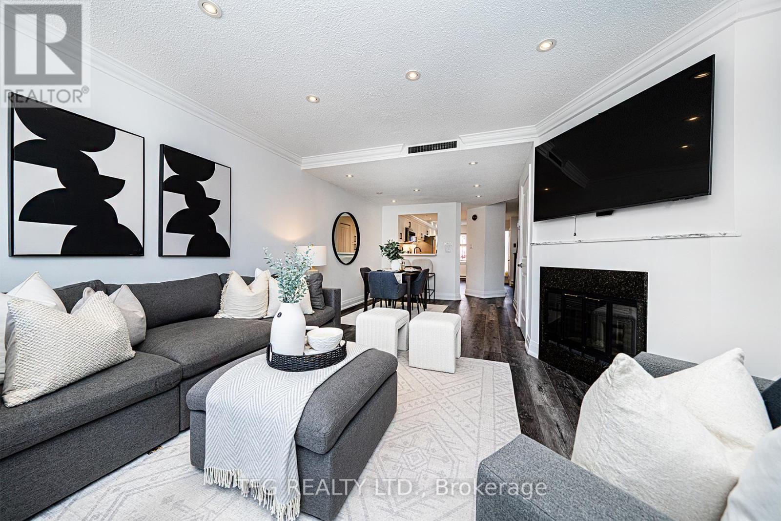 7 - 120 Glen Manor Drive, Toronto (the Beaches), Ontario