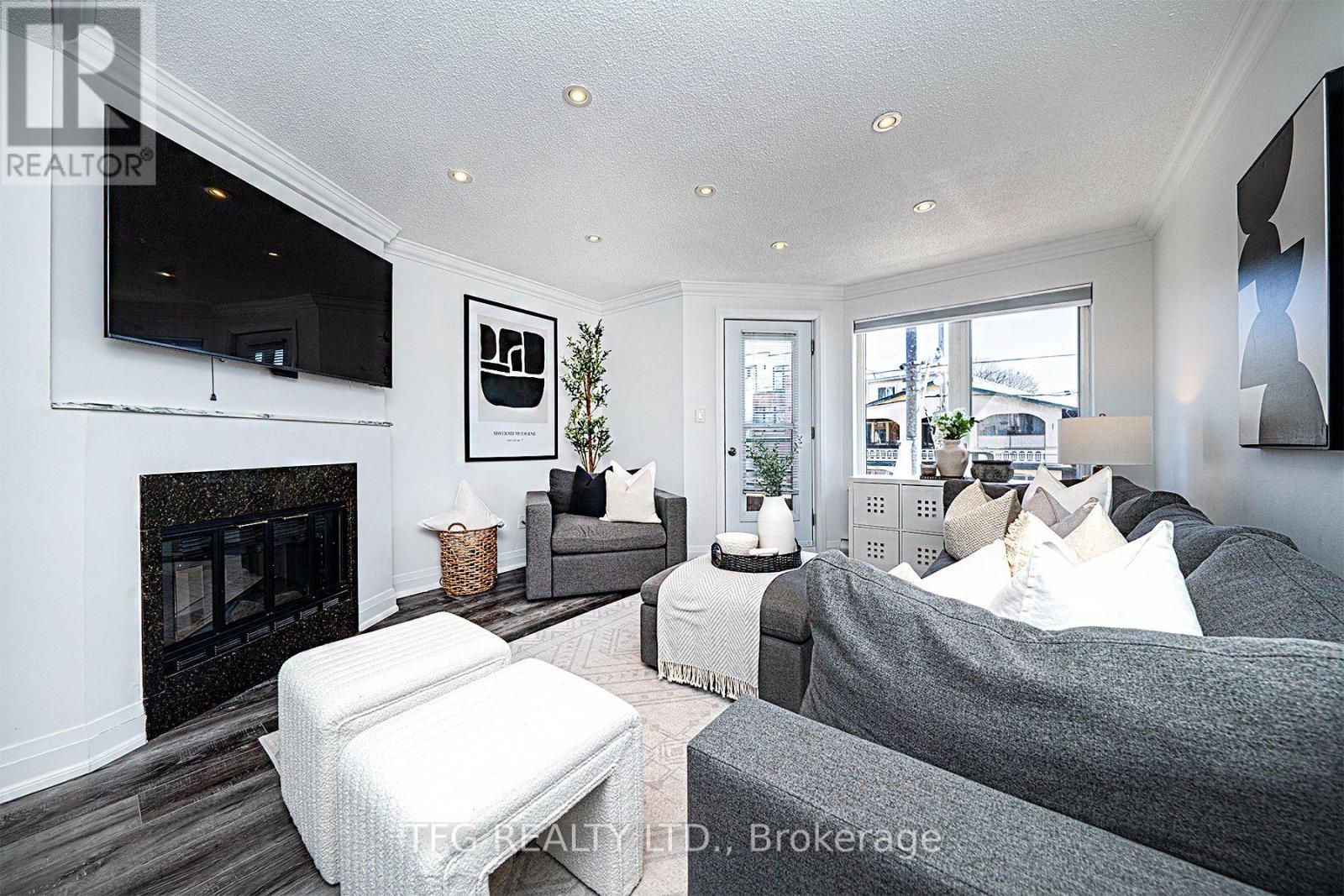 7 - 120 Glen Manor Drive, Toronto (the Beaches), Ontario