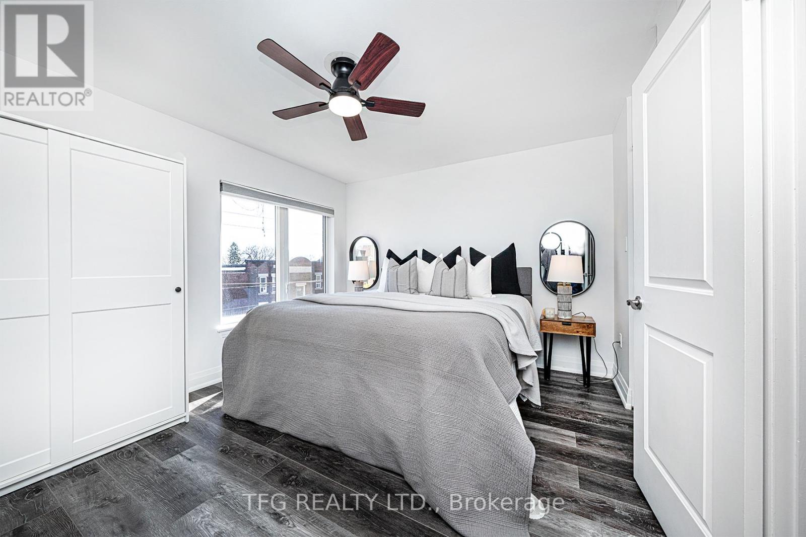 7 - 120 Glen Manor Drive, Toronto (the Beaches), Ontario