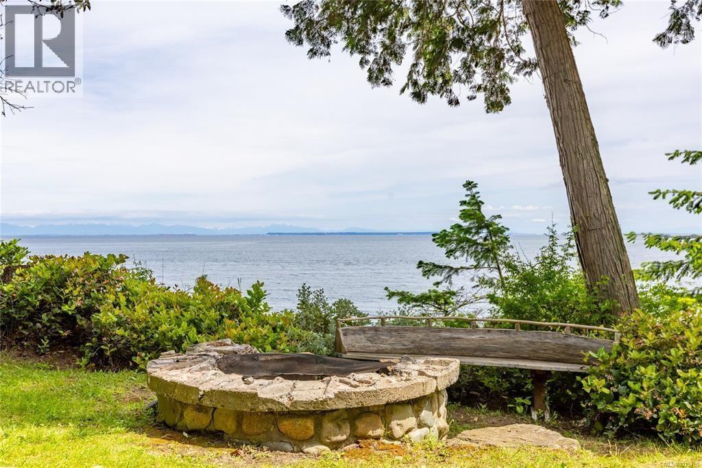 105 Island Park Drive, Other Islands, British Columbia