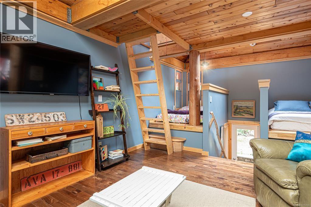 105 Island Park Drive, Other Islands, British Columbia