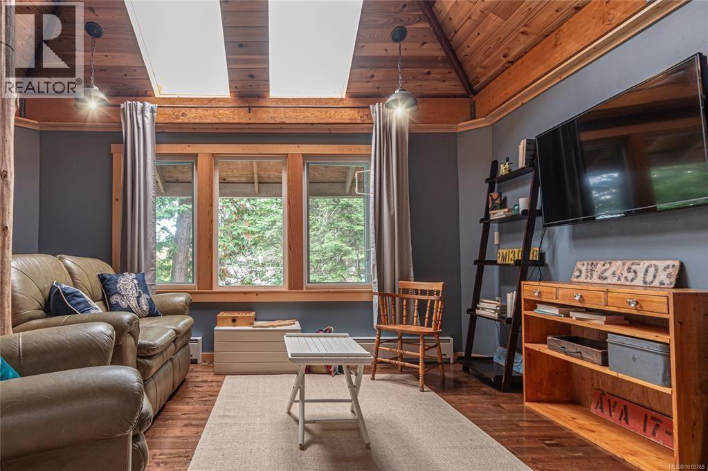 105 Island Park Drive, Other Islands, British Columbia