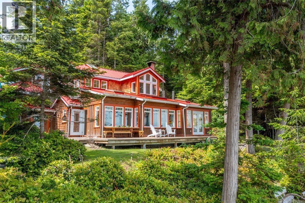 105 Island Park Drive, Other Islands, British Columbia