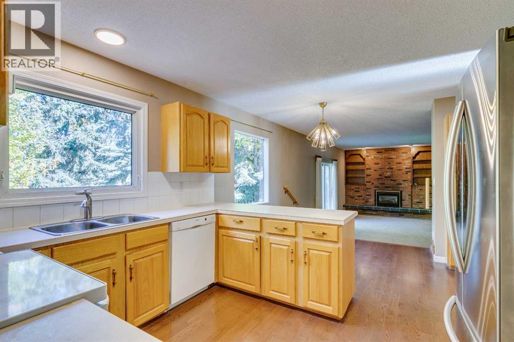 1257 Varsity Estates Road Nw, Calgary, Alberta