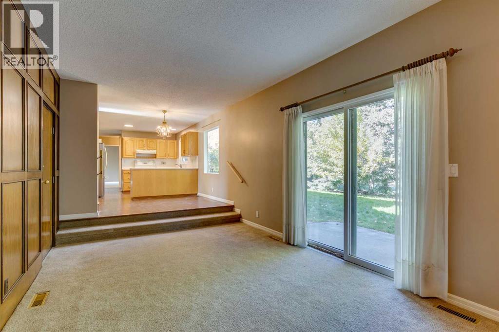 1257 Varsity Estates Road Nw, Calgary, Alberta