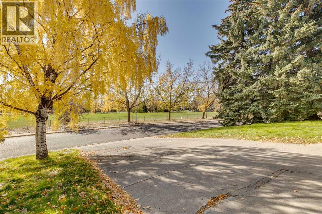 1257 Varsity Estates Road Nw, Calgary, Alberta