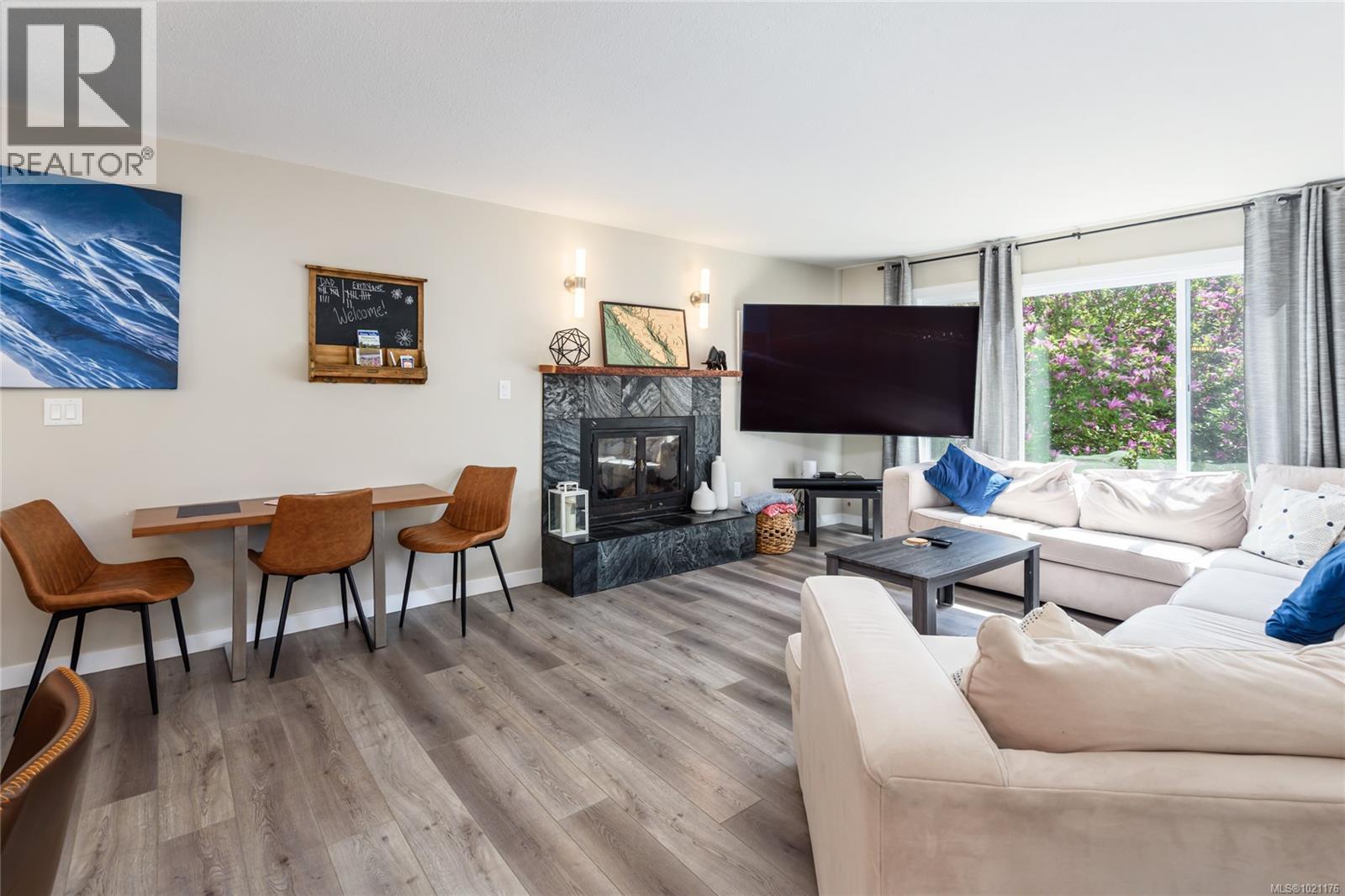 84 Leash Rd, Courtenay, British Columbia