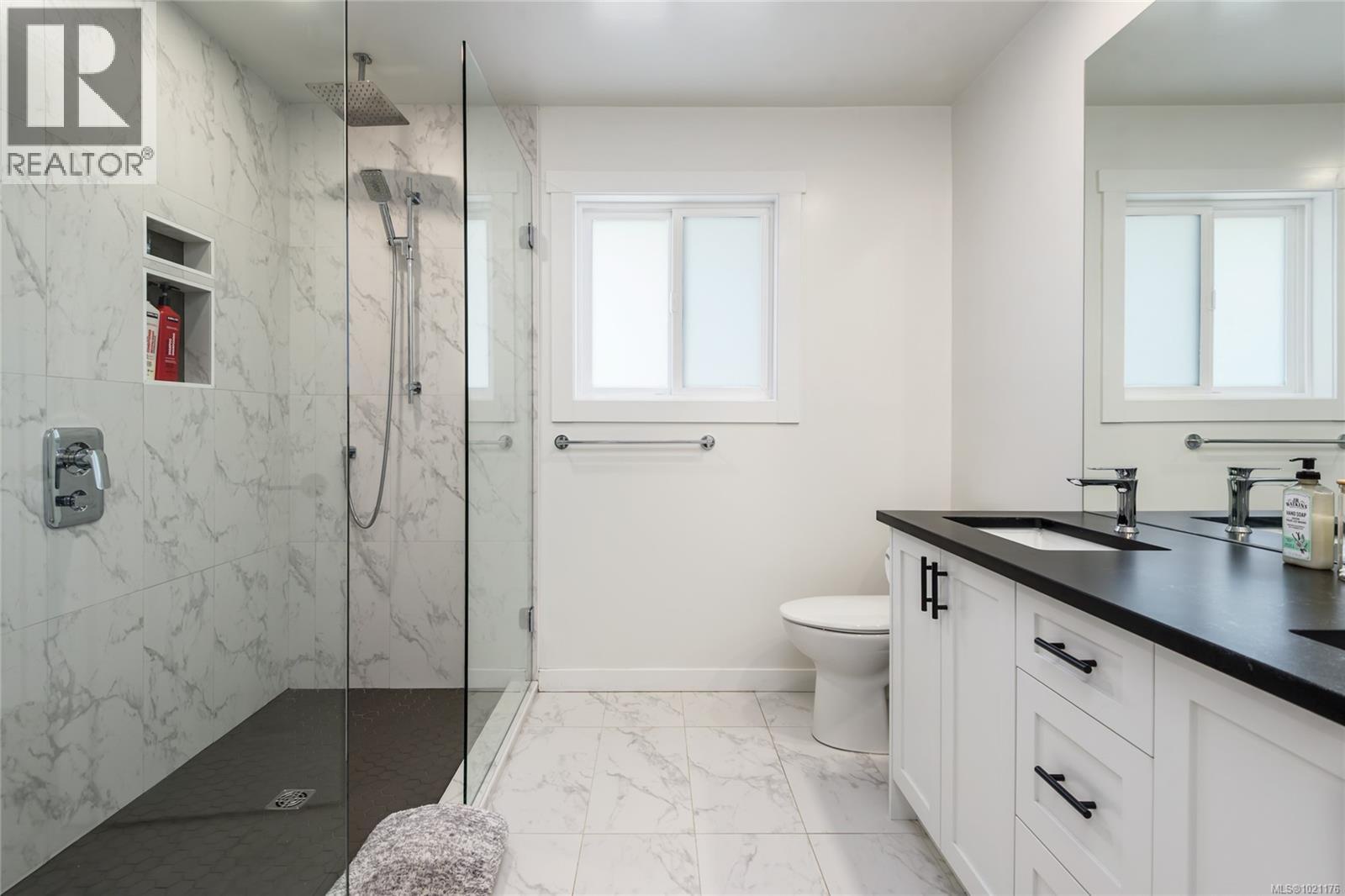 84 Leash Rd, Courtenay, British Columbia