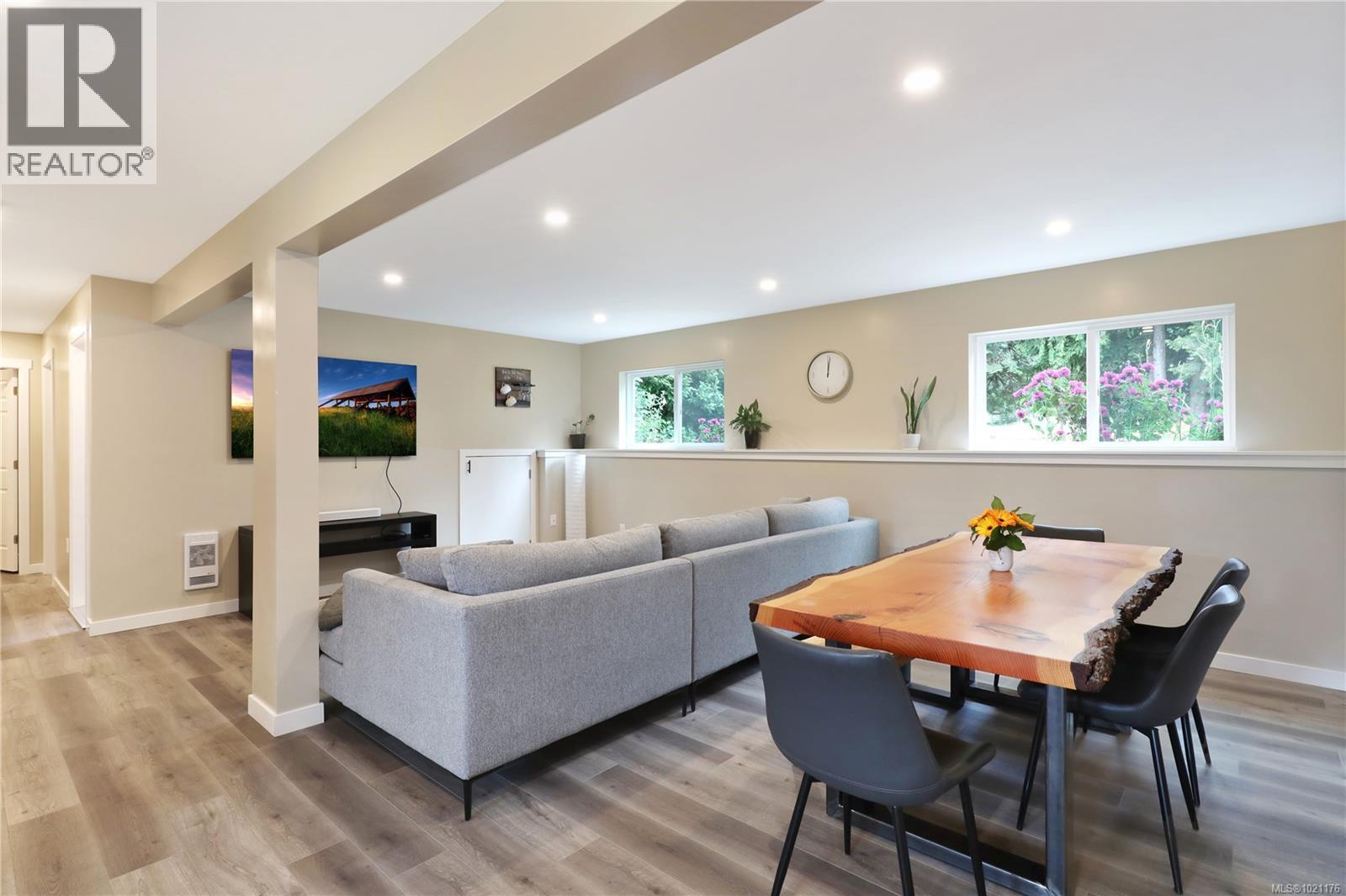 84 Leash Rd, Courtenay, British Columbia