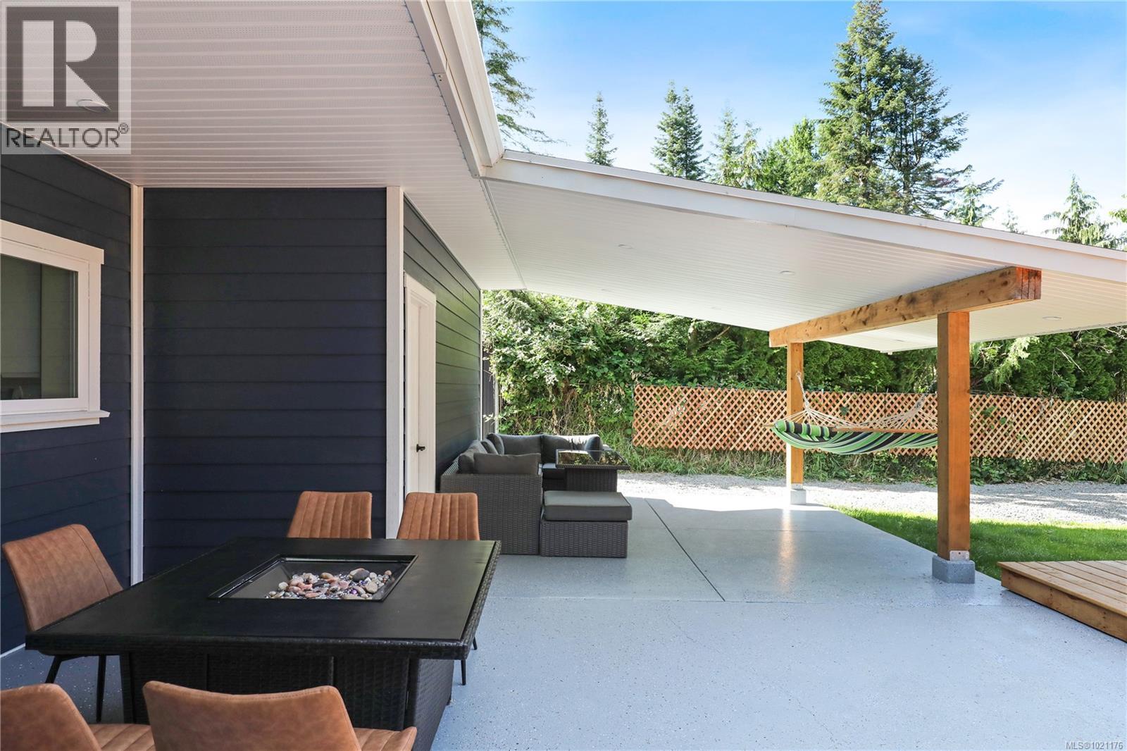 84 Leash Rd, Courtenay, British Columbia