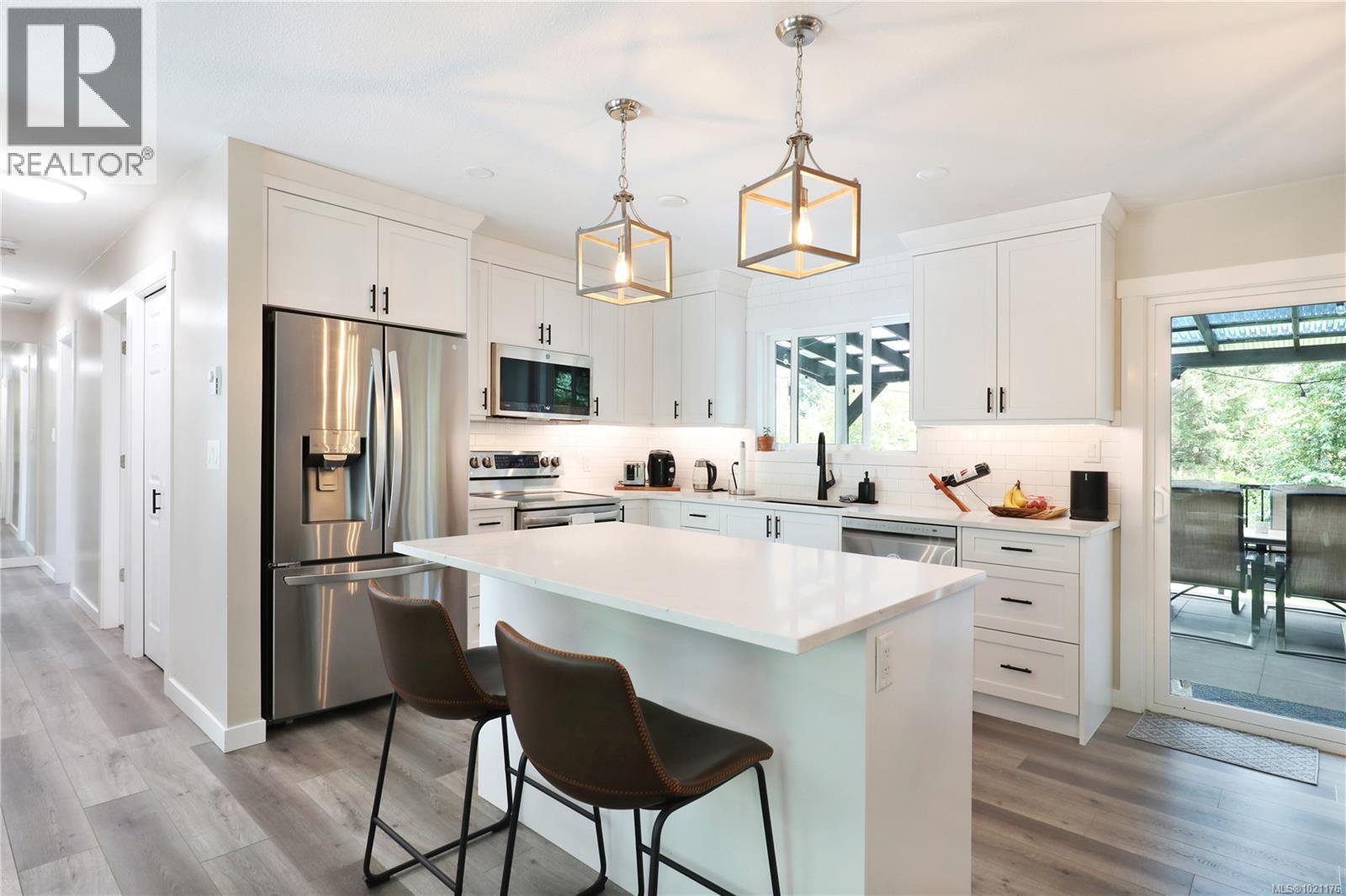 84 Leash Rd, Courtenay, British Columbia