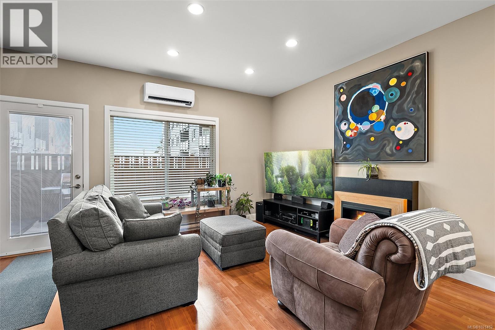 6 1893 Prosser Rd, Central Saanich, British Columbia