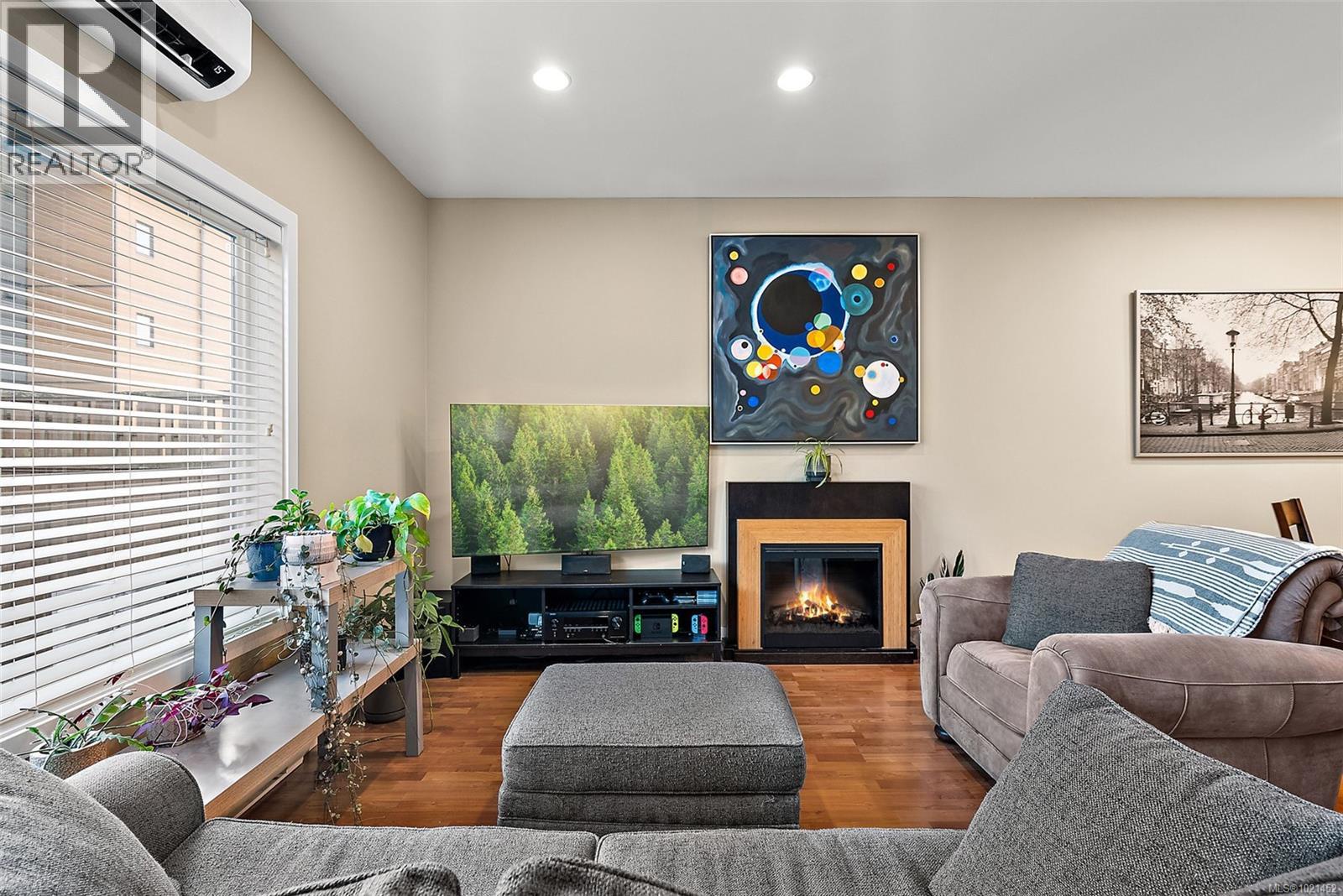 6 1893 Prosser Rd, Central Saanich, British Columbia