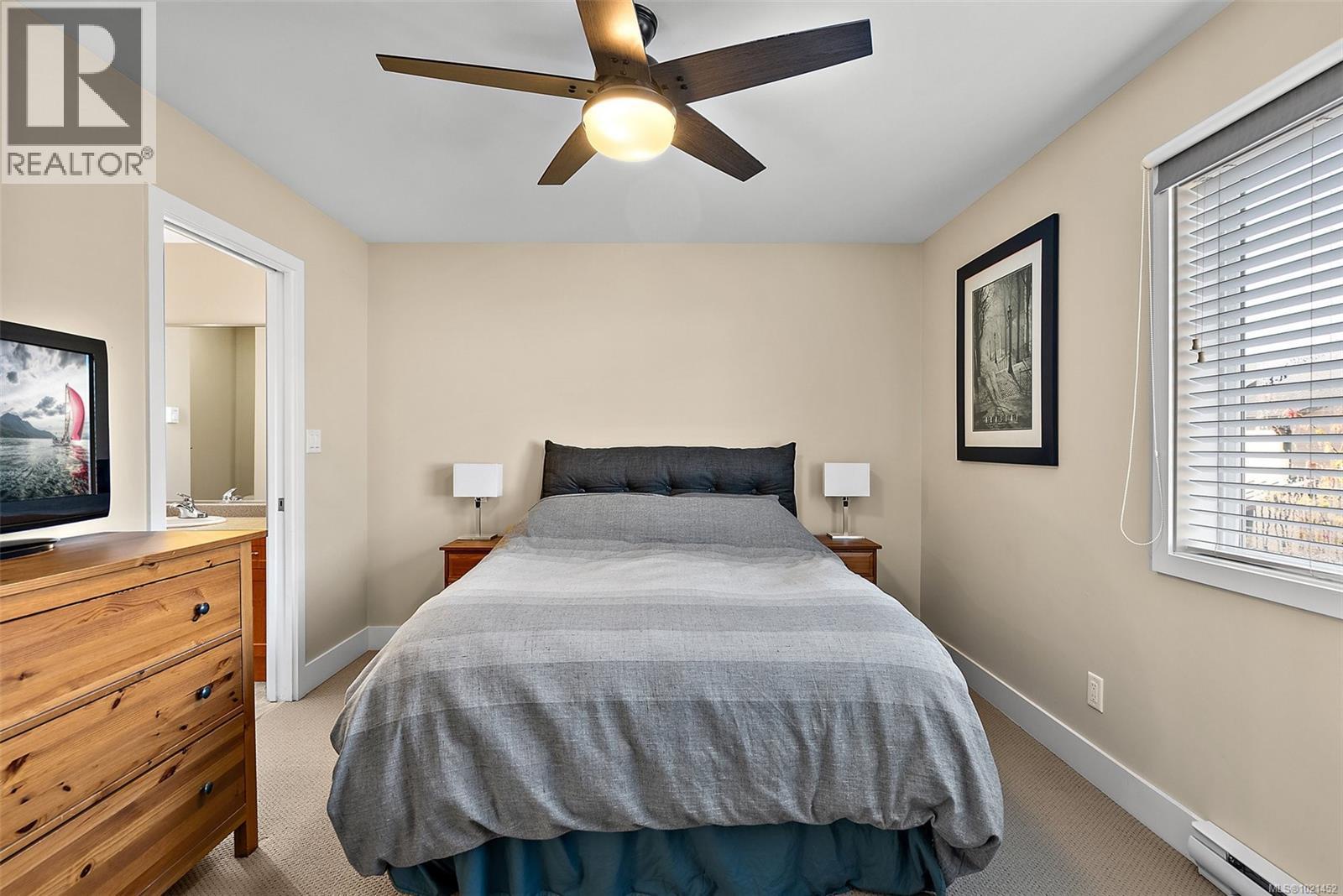 6 1893 Prosser Rd, Central Saanich, British Columbia