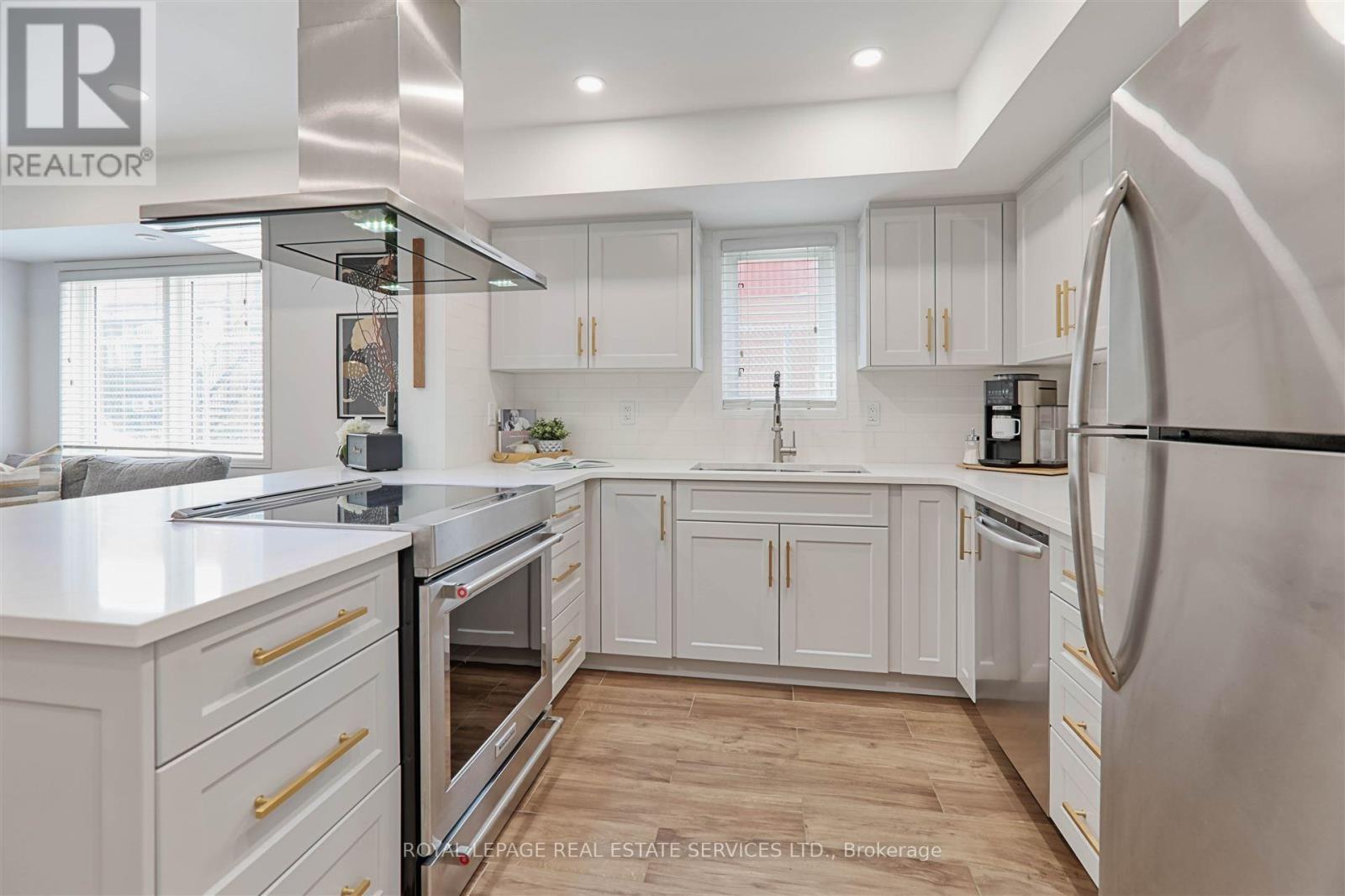 113 - 40 Merchant Lane, Toronto (dufferin Grove), Ontario