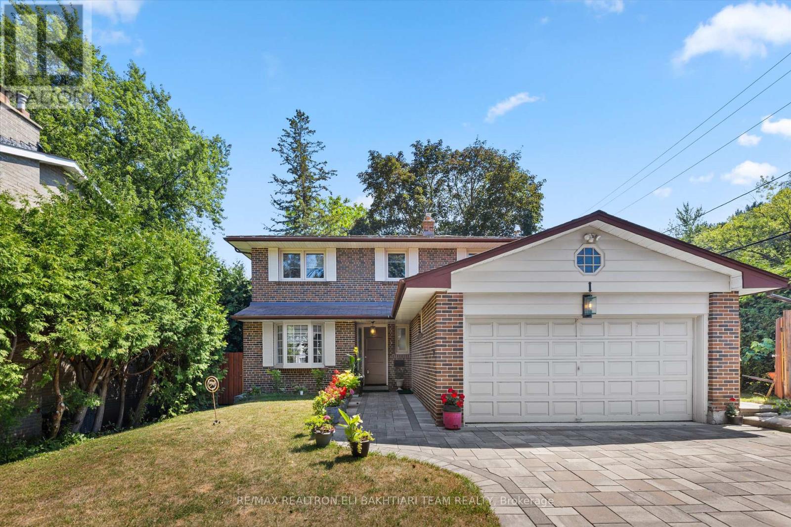 1 Donmac Drive, Toronto (banbury-don Mills), Ontario