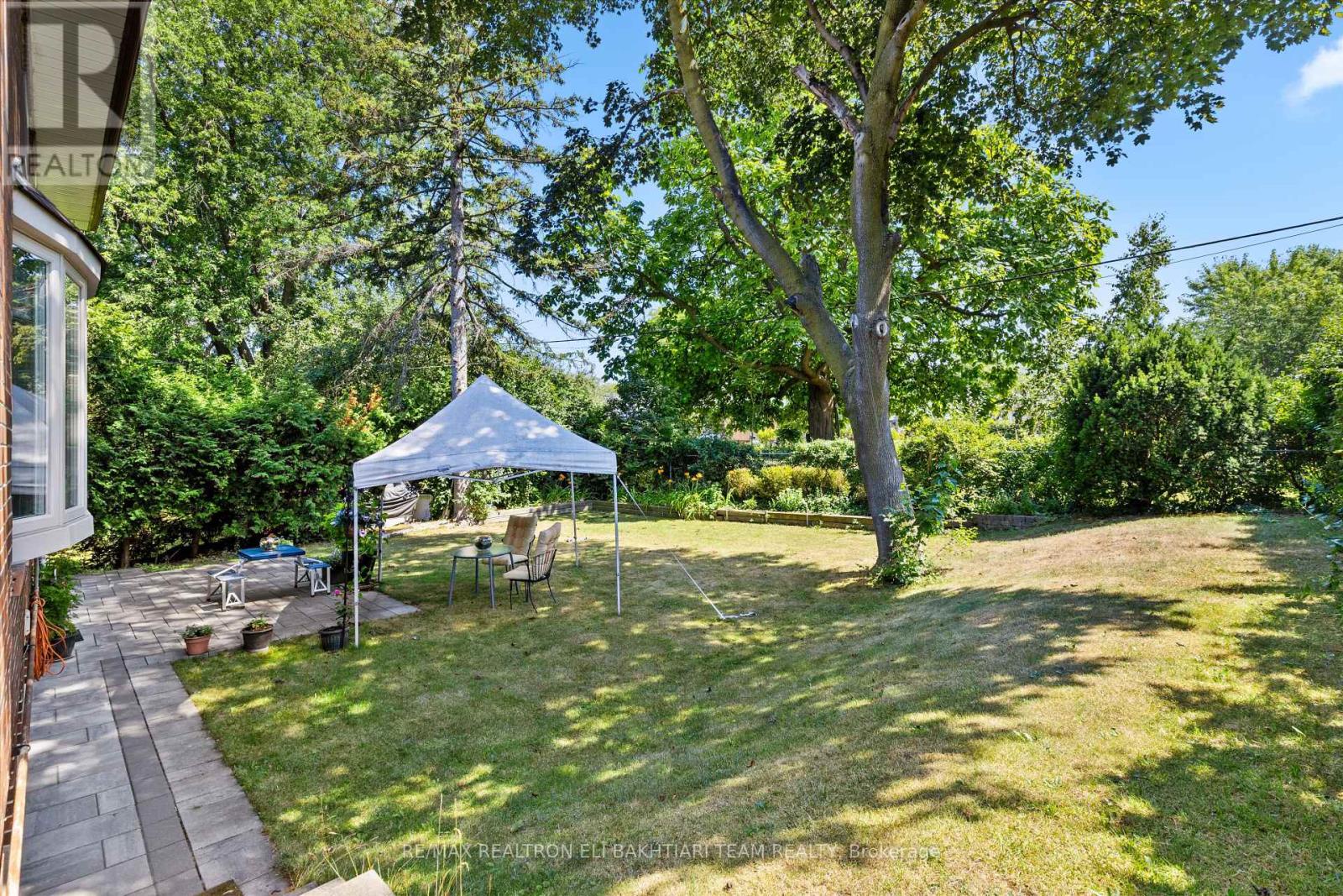 1 Donmac Drive, Toronto (banbury-don Mills), Ontario