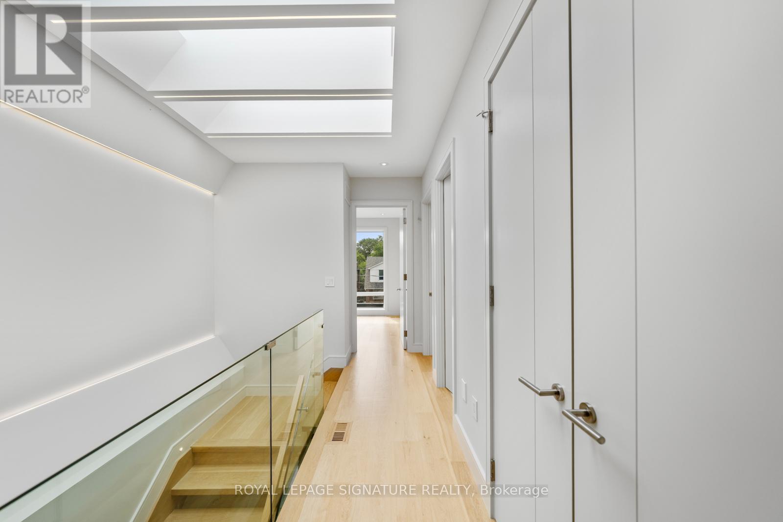 105 Gledhill Avenue, Toronto (woodbine-lumsden), Ontario