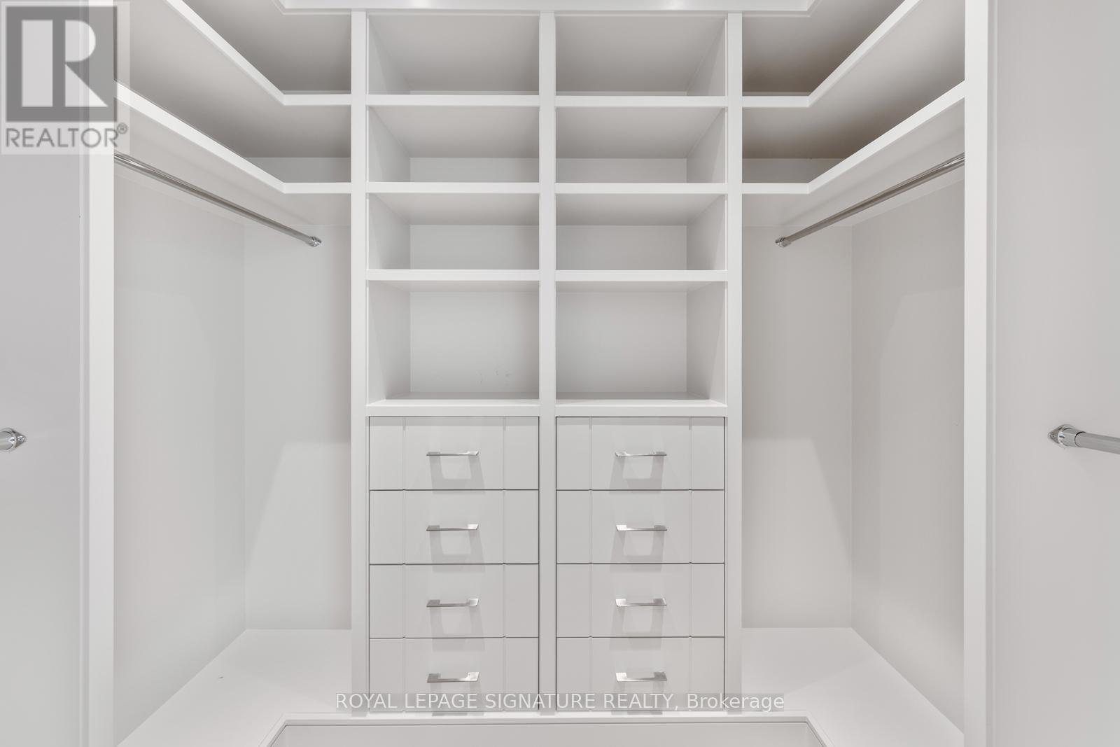 105 Gledhill Avenue, Toronto (woodbine-lumsden), Ontario