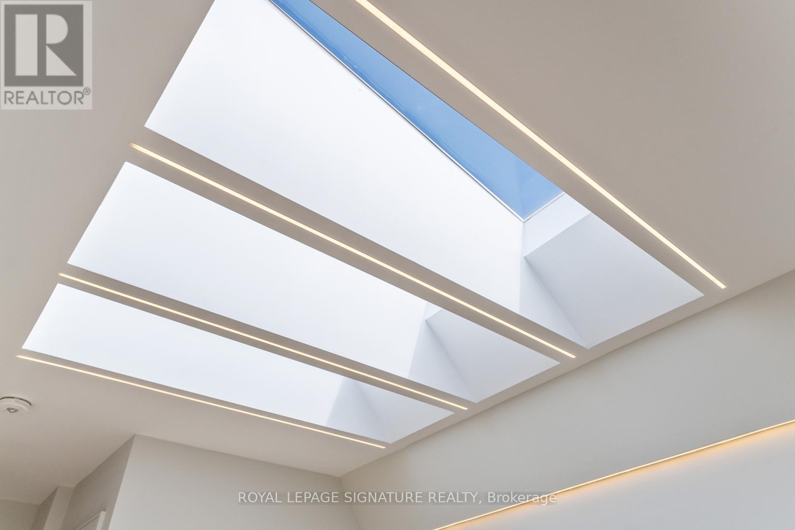 105 Gledhill Avenue, Toronto (woodbine-lumsden), Ontario