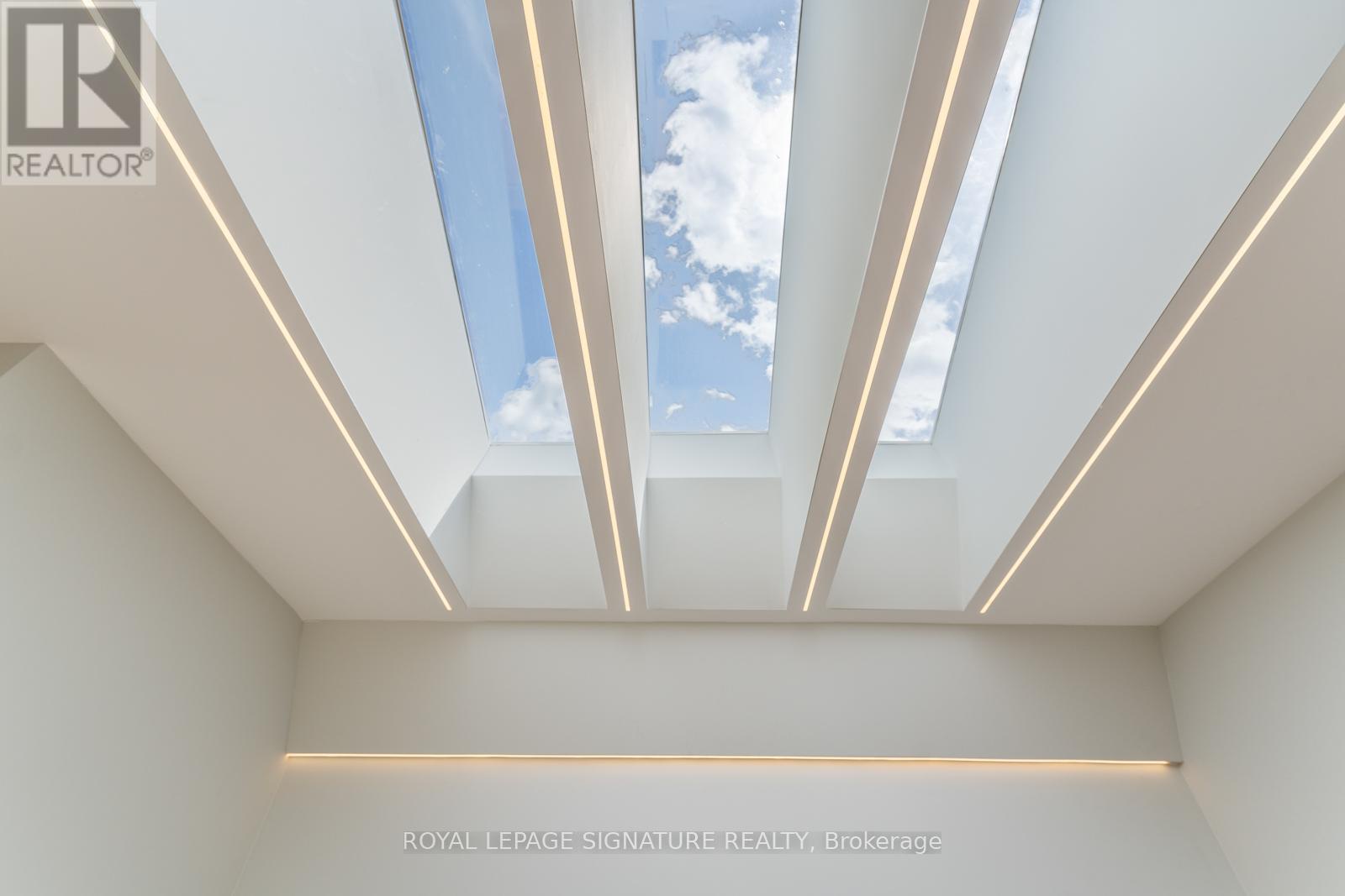 105 Gledhill Avenue, Toronto (woodbine-lumsden), Ontario