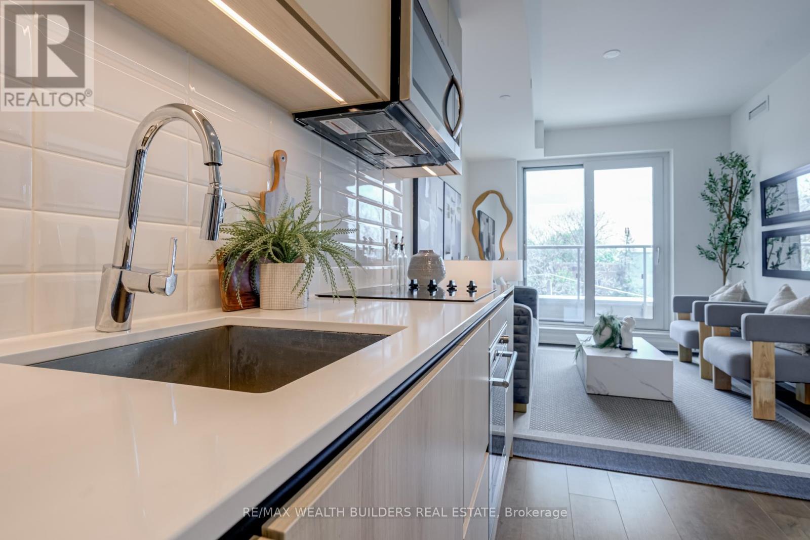 444 - 150 Logan Avenue, Toronto (south Riverdale), Ontario