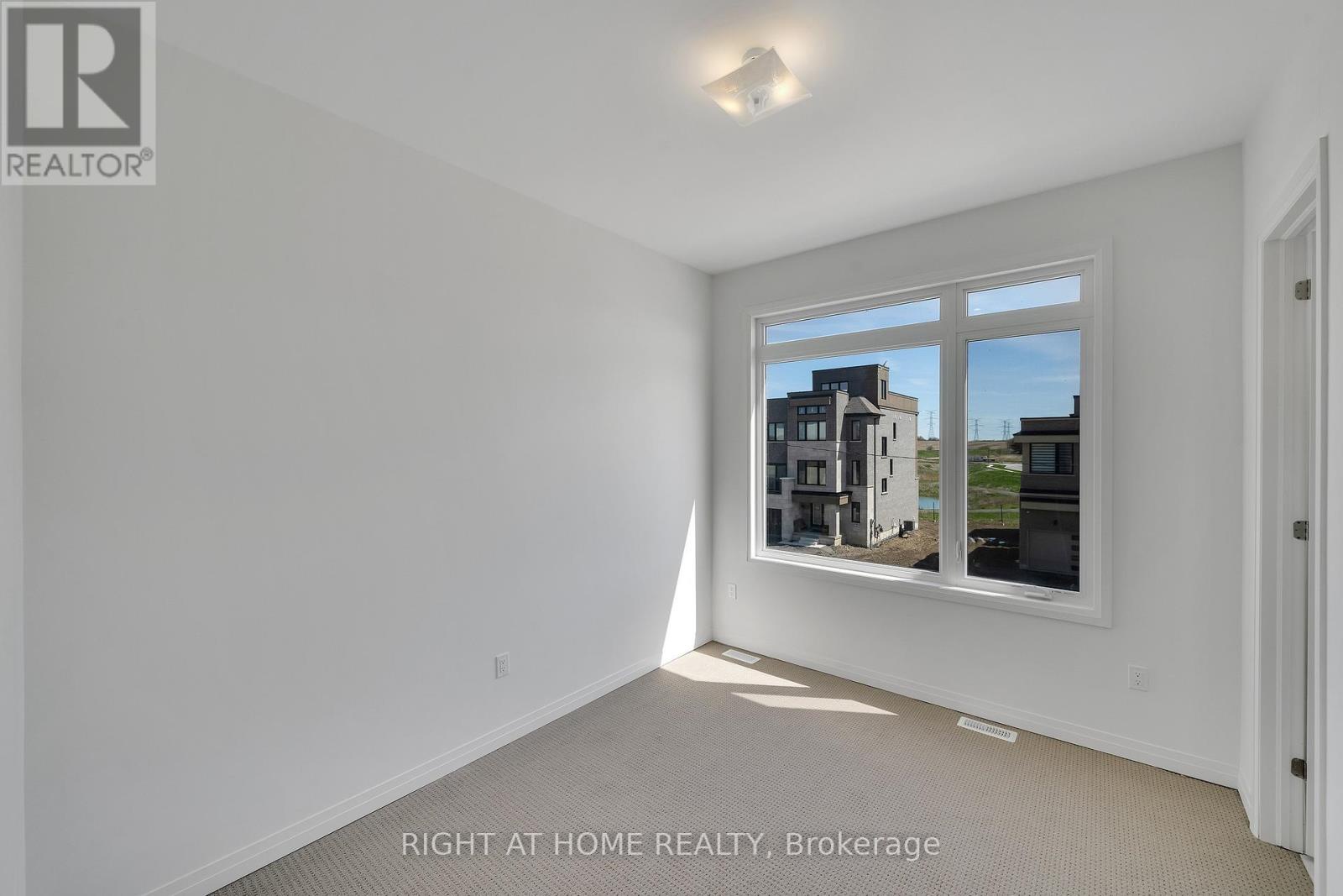 2 Yacht Drive, Clarington (bowmanville), Ontario