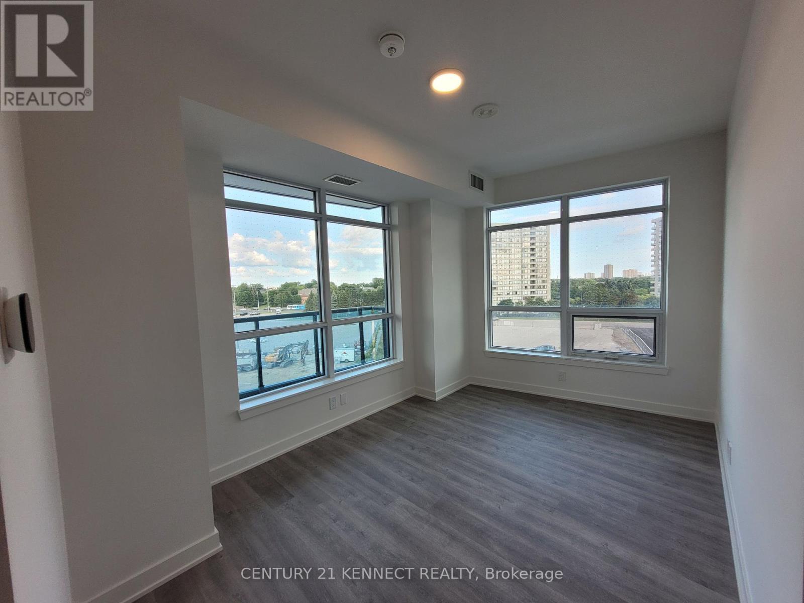 B-432 - 50 Upper Mall Way, Vaughan (brownridge), Ontario