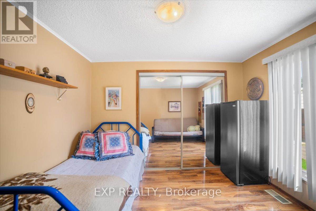 36 Juno Crescent, Georgina (sutton & Jackson's Point), Ontario