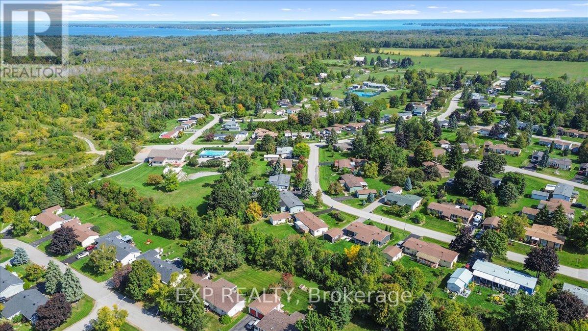 36 Juno Crescent, Georgina (sutton & Jackson's Point), Ontario