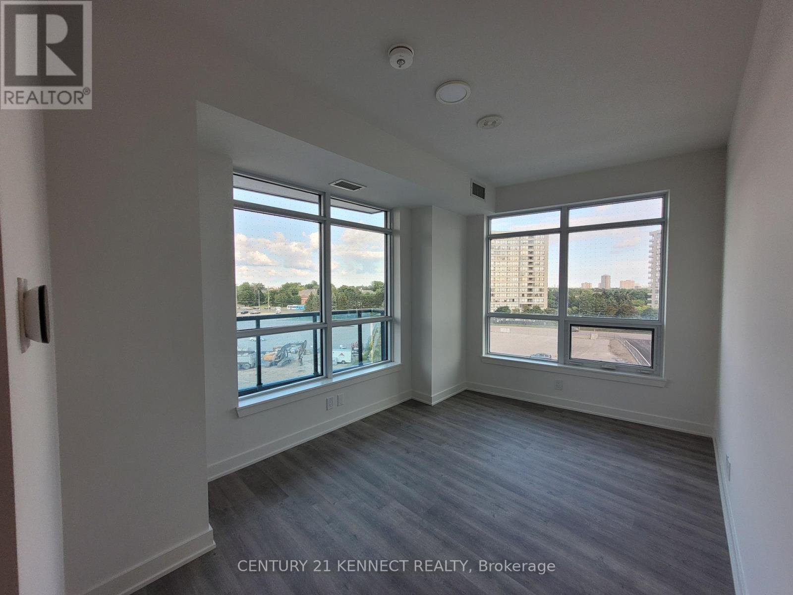 B-432 - 50 Upper Mall Way, Vaughan (brownridge), Ontario