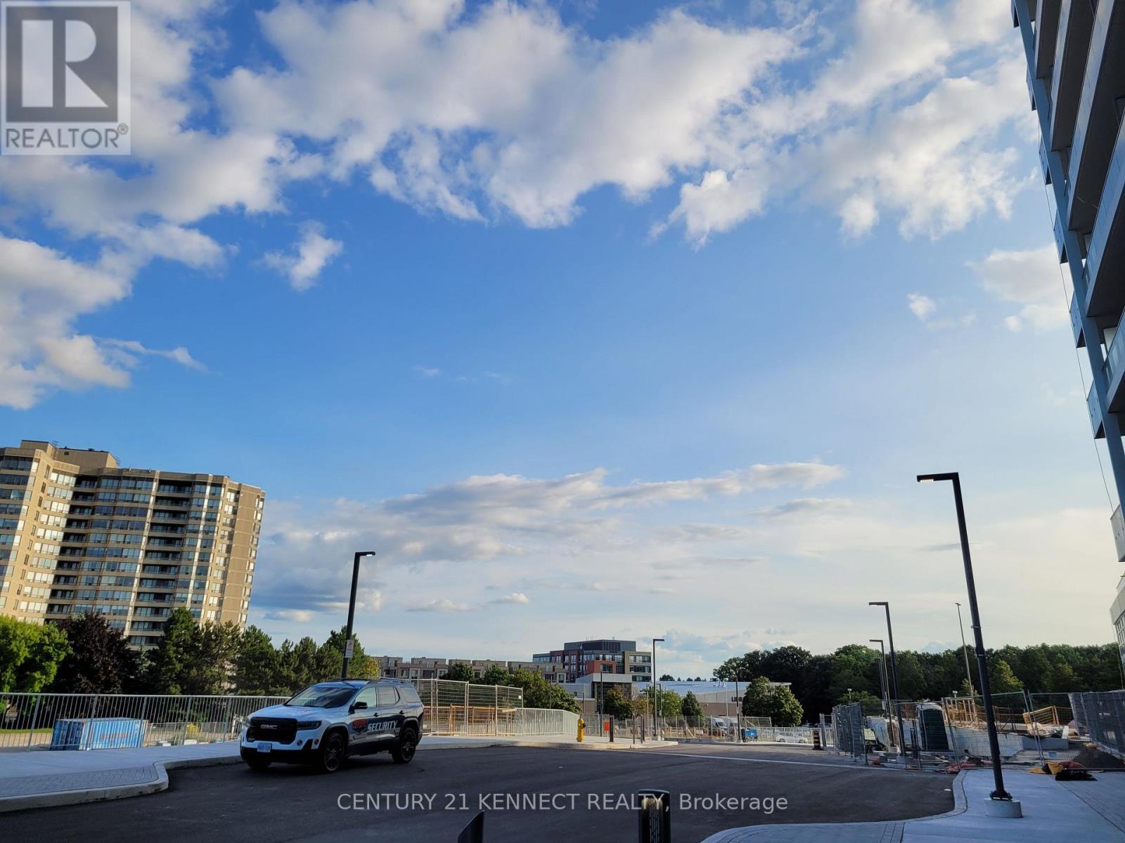 B-432 - 50 Upper Mall Way, Vaughan (brownridge), Ontario